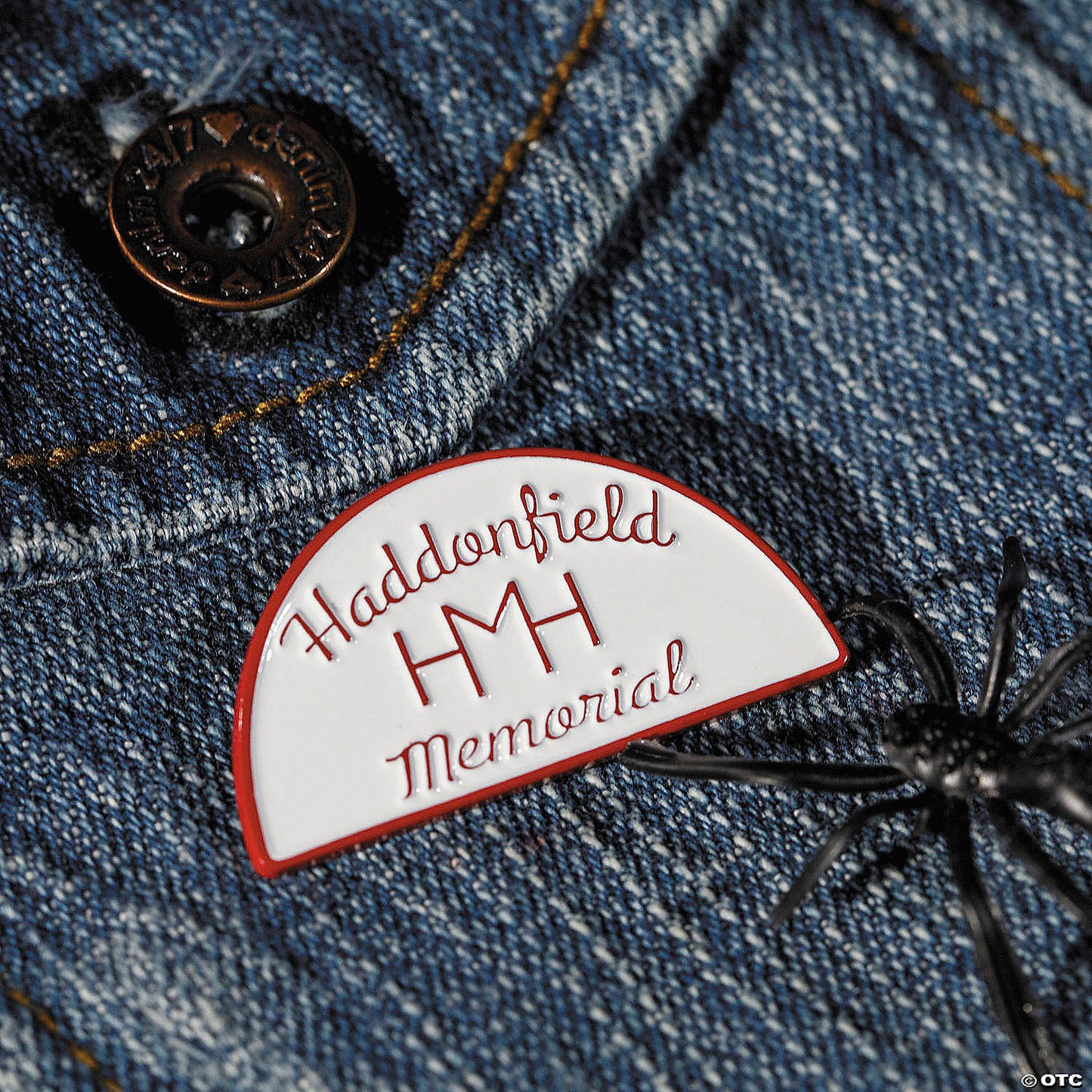 1 1/2" x 3/4" Halloween II™ Haddonfield Memorial Hospital Collectible Enamel Pin | USA Decoration®