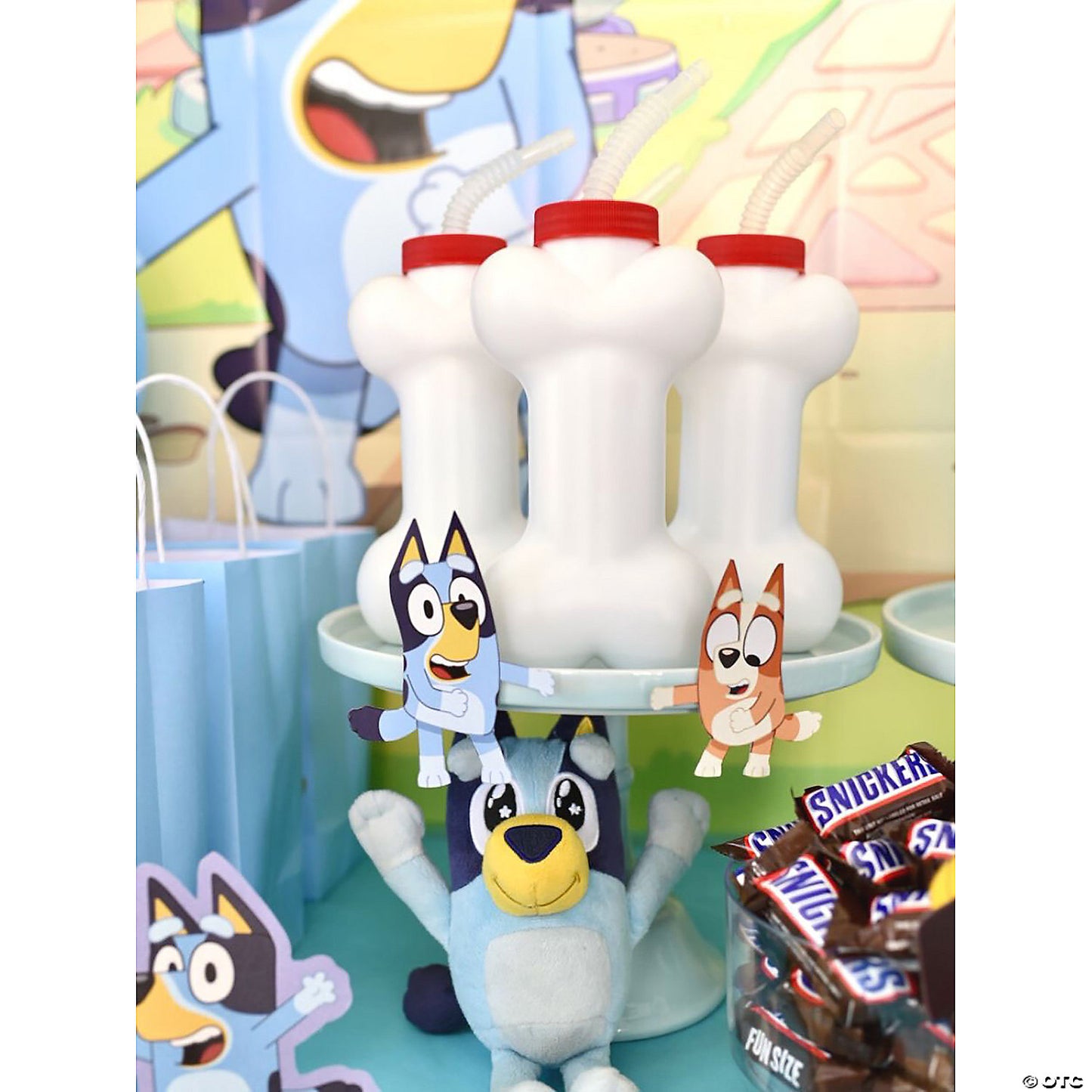 14 oz. Dog Bone Reusable BPA-Free Plastic Cups with Lids Straws - 12 Ct. | USA Decoration®