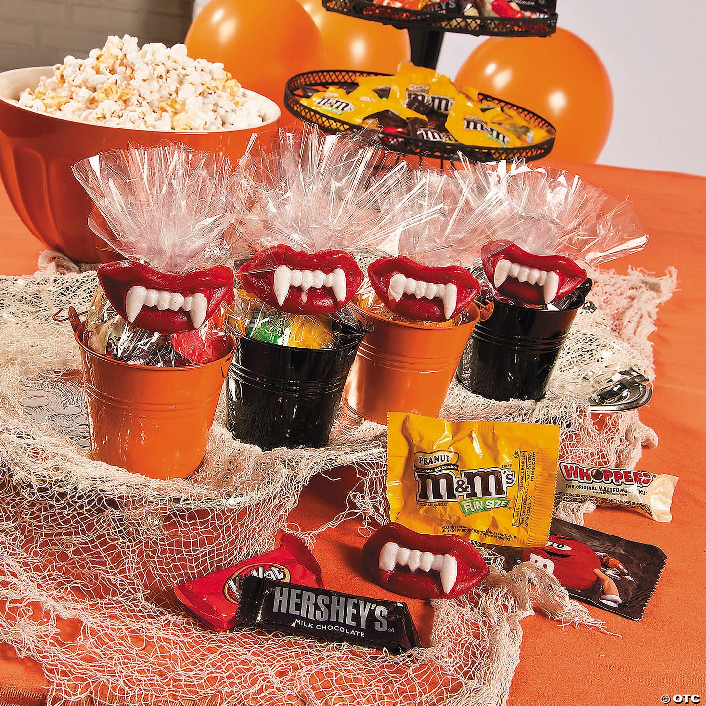 2 lbs. M&M’s® Fun Size Milk Chocolate Peanut Candy Mix - 48 Pc. | USA Decoration®