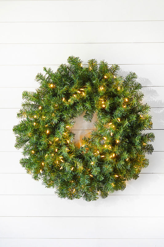30" Norway Pine Wreath with LED Lights