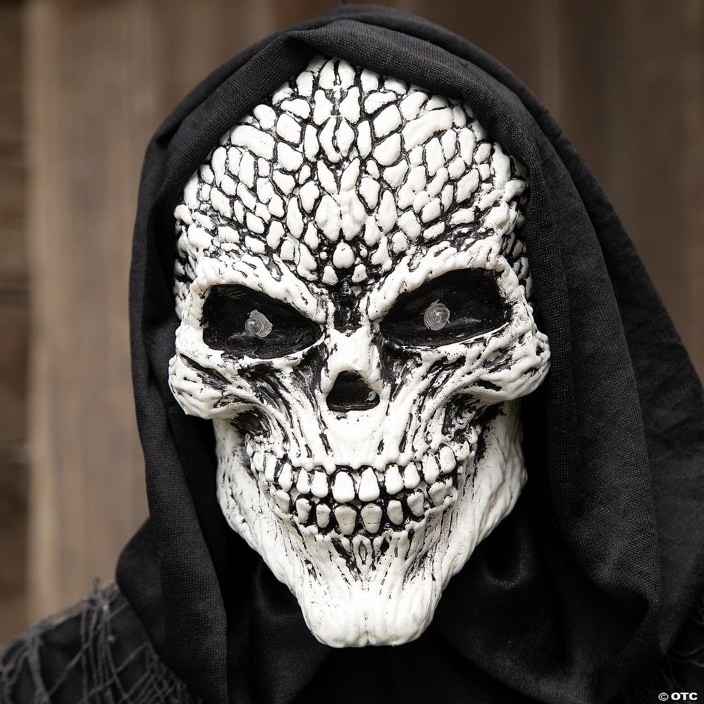 47 1/4" Hanging Light-Up Skeletal Reaper Animated Prop Halloween Decoration | USA Decoration®
