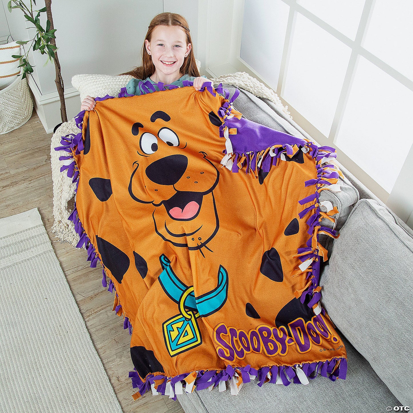 54" x 54" Scooby-Doo!™ Fleece Tied Throw Craft Kit - Makes 1 | USA Decoration®