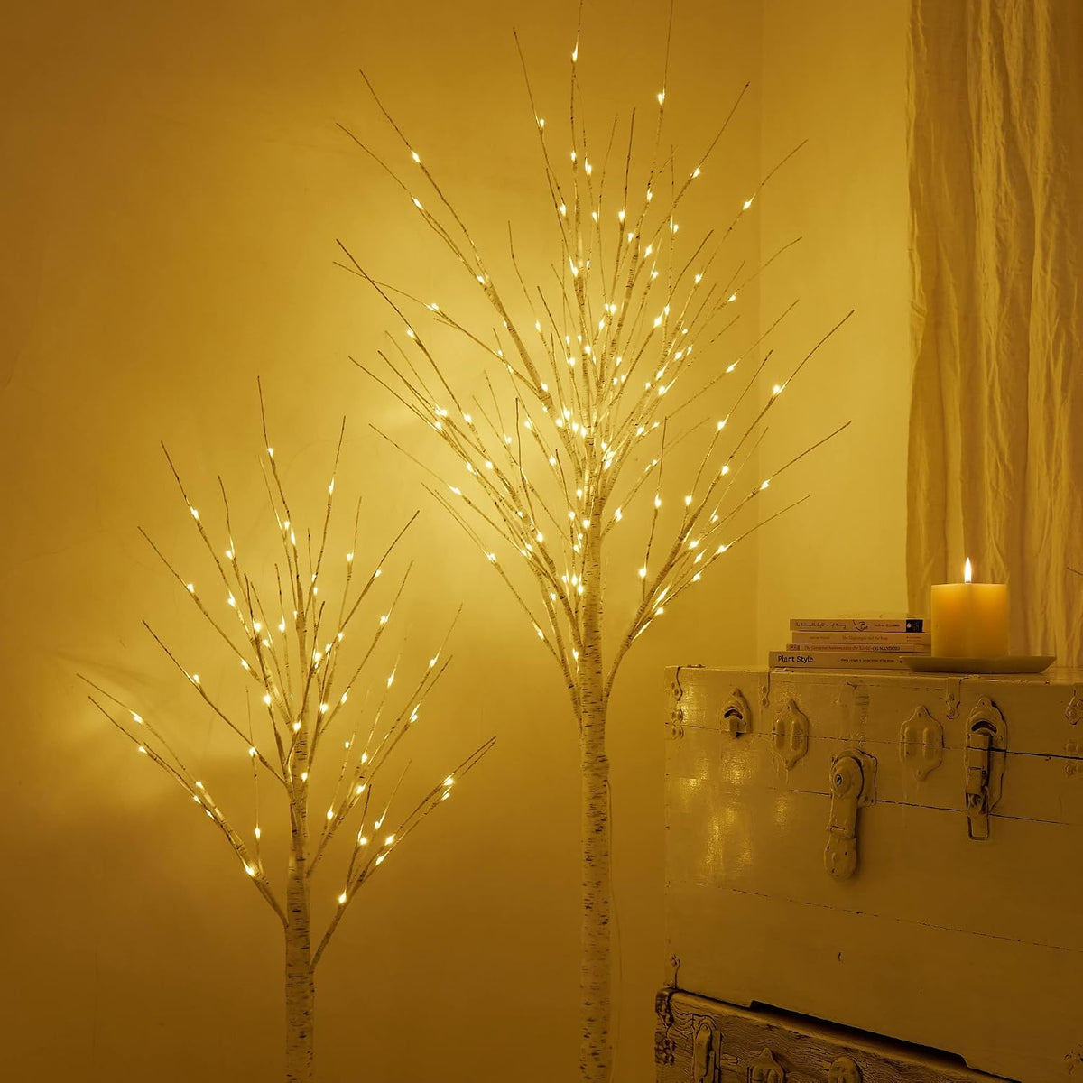 HOLILLUMA Outdoor Christmas Decoration LED Lighted Birch Trees 3 Packs