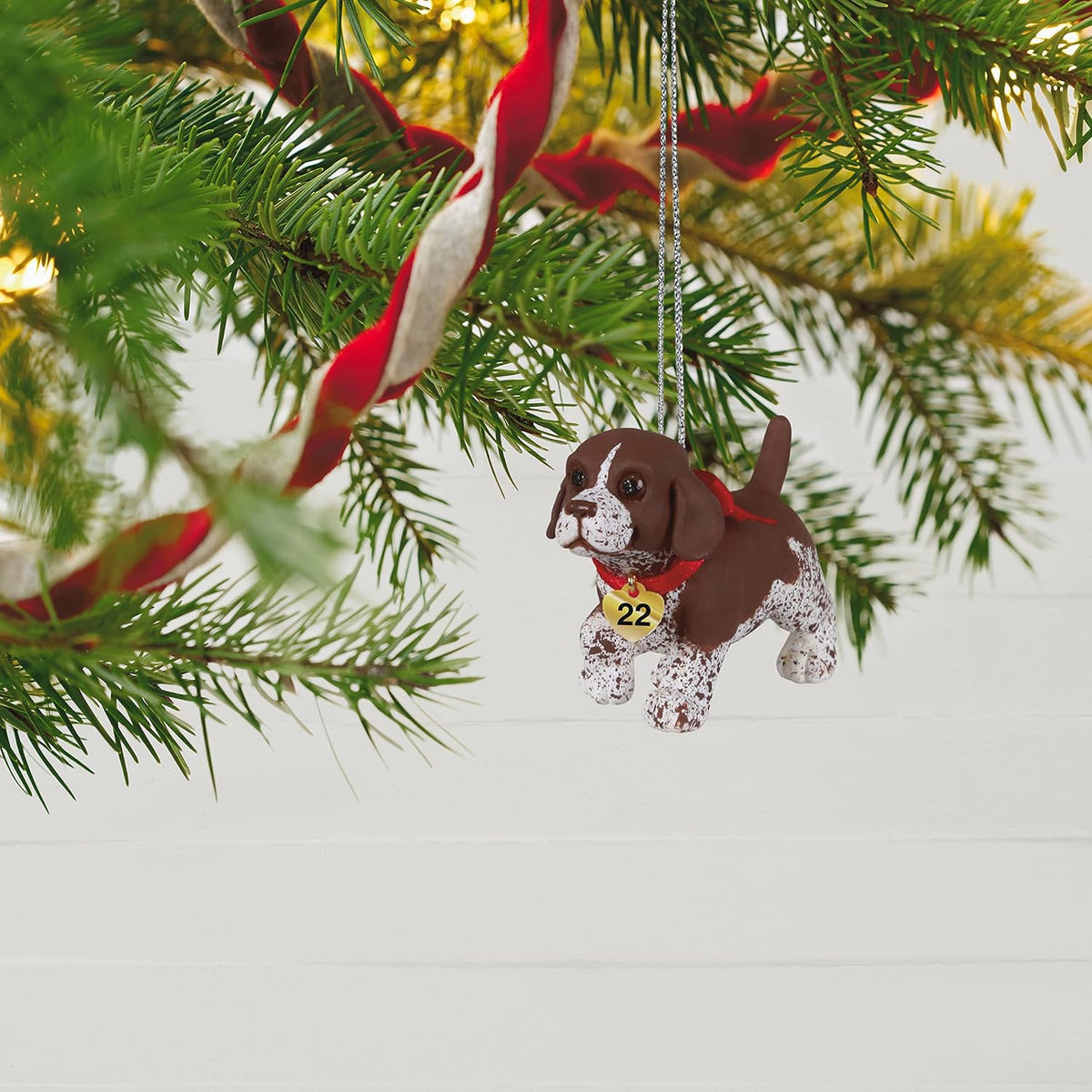 Hallmark Keepsake Christmas Ornament 2022 Year-Dated, Puppy Love German Shorthaired Pointer