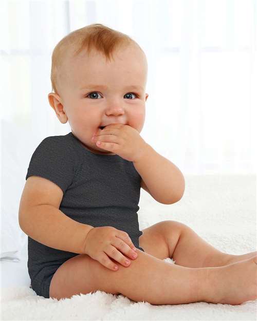 Baby Essential Bodysuit | USA Decoration