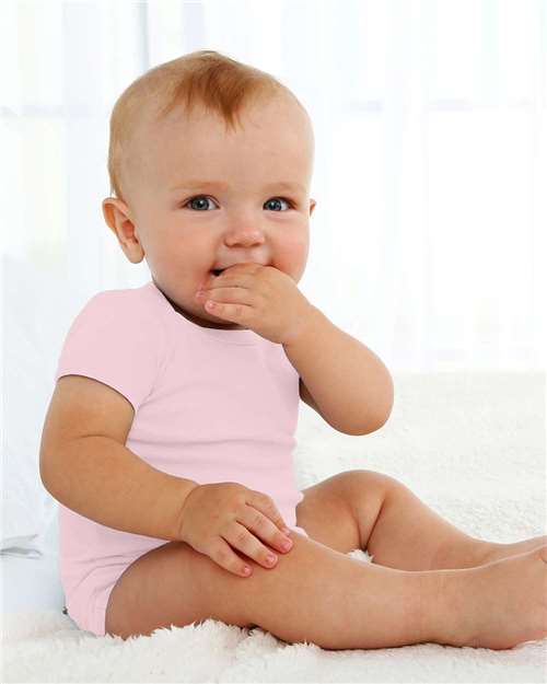 Baby Essential Bodysuit | USA Decoration