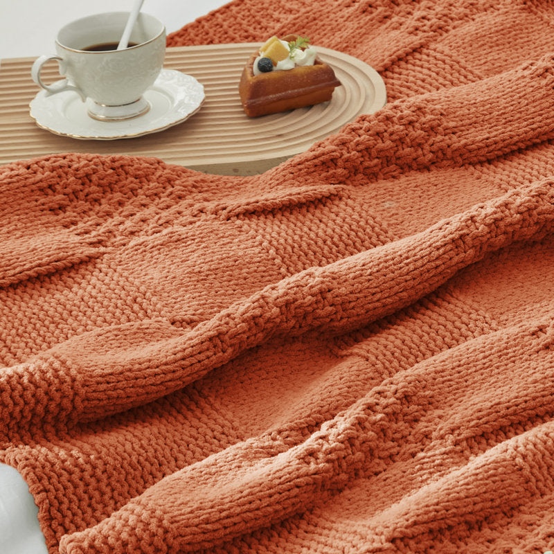 Checkered Chenille Throw Blanket Cozy Knit Farmhouse-Style Decorative Blanket For Couch, Sofa, And Bed
