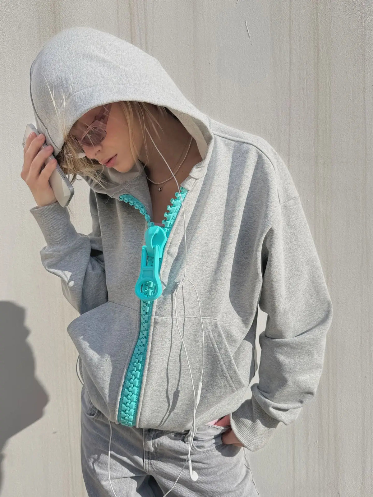 Y2K Contrast Color Big Zipper Cropped Zip Up Hoodie Drop Shoulder Streetwear Hooded Jacket