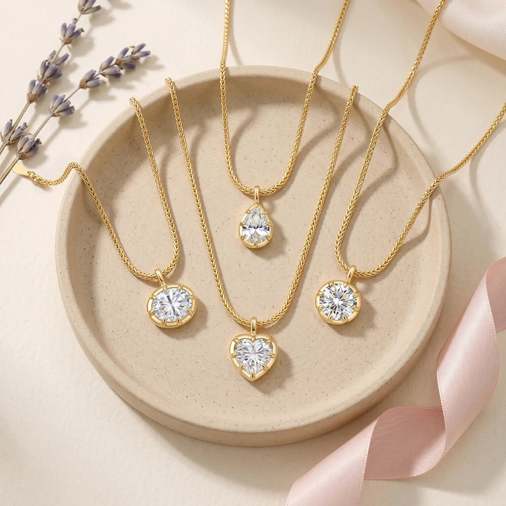 Necklace Pendant ATTAGEMS Classic D VVS1 Color Moissanite Pendant Heart Oval Round Pear Cut Copper Necklace for Women Wedding Jewelry Party Gifts