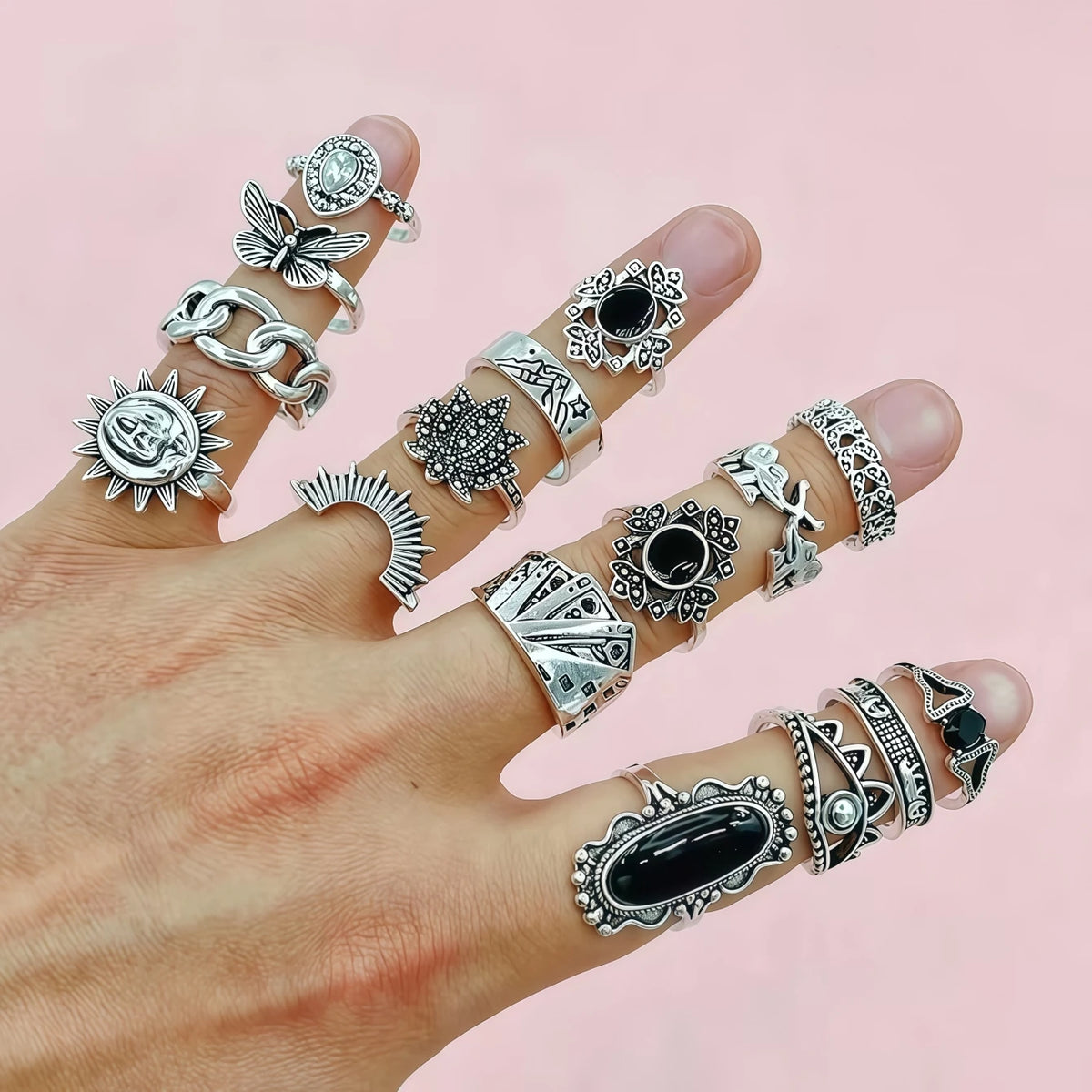 12/24/36/48/100Pieces Vintage Stone Hollow-Out Rings Set For Women Mix Style Retro Heart Butterfly Daily Jewelry Party Gifts