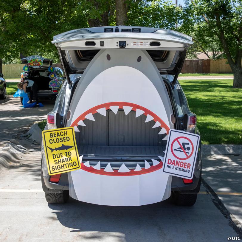 Value Gray & White Shark Trunk-or-Treat Decorating Kit - 5 Pc.