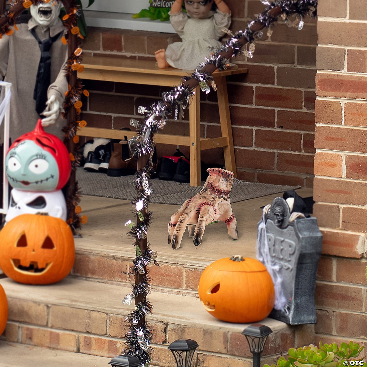 Animated Severed Hand with Sound Halloween Decoration - 9.25 | USA Decoration®