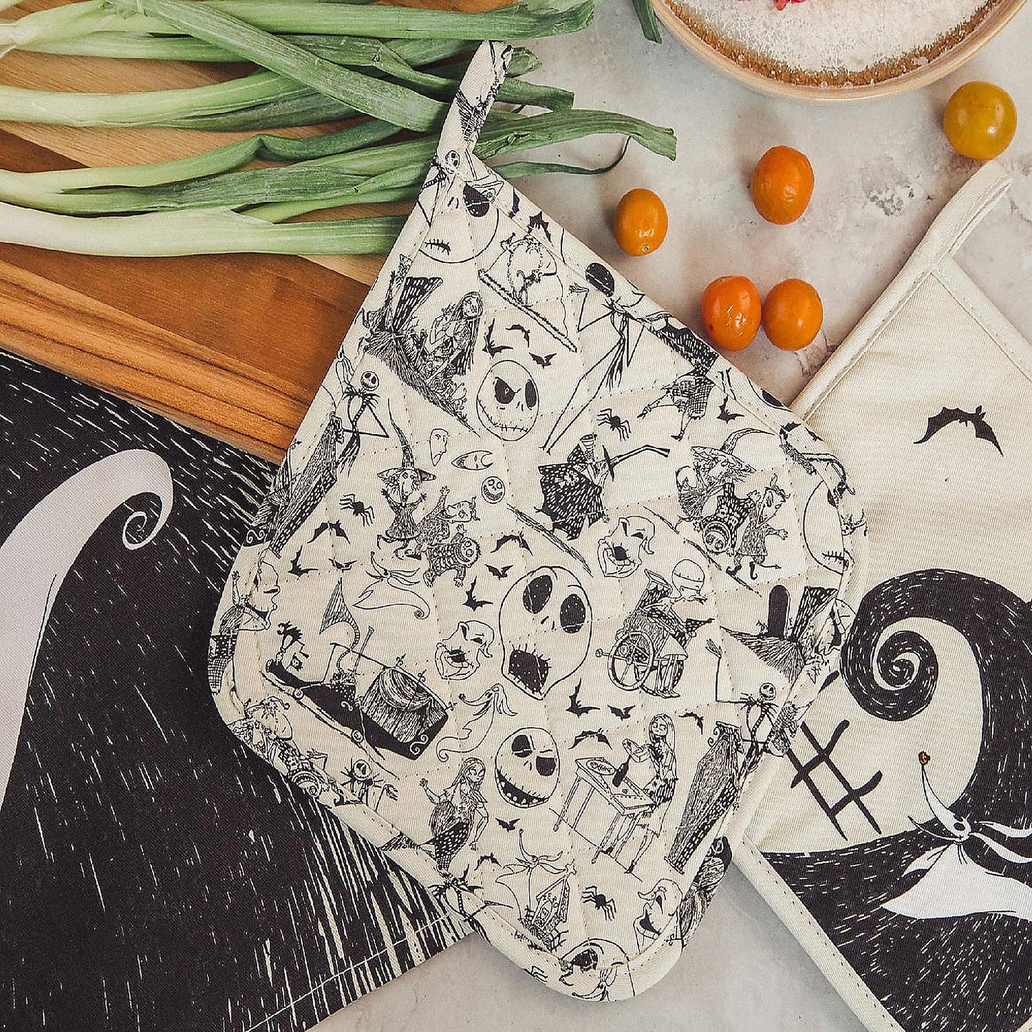 Disney The Nightmare Before Christmas Kitchen Pot Holder Set of 2 | USA Decoration®