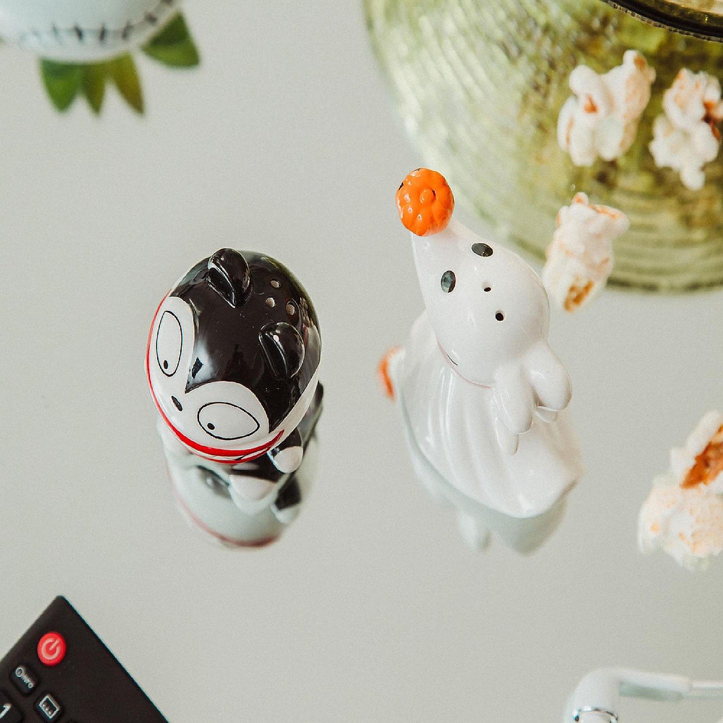 Disney The Nightmare Before Christmas Zero and Teddy Salt and Pepper Shaker Set | USA Decoration®
