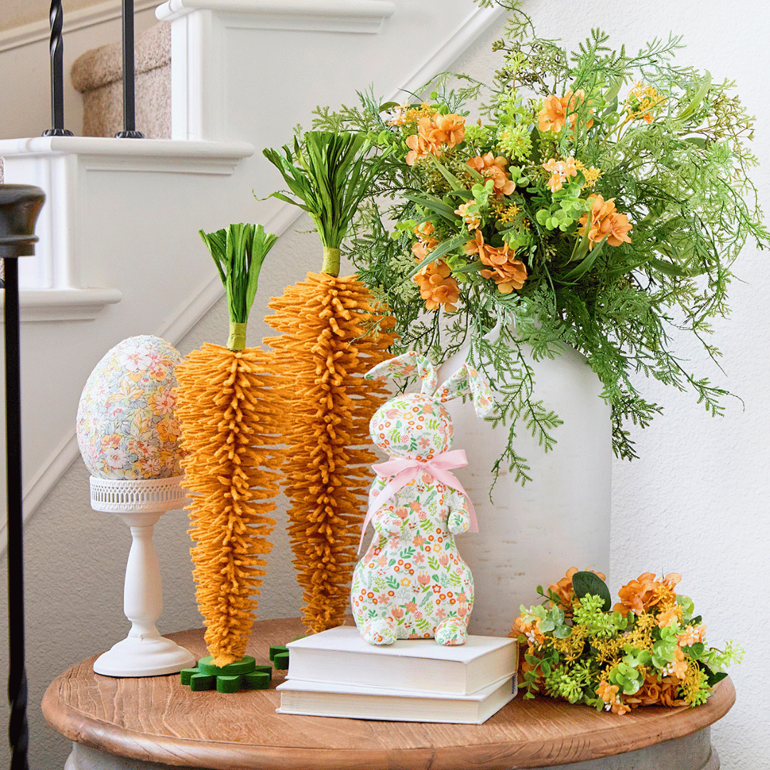 24" Large Standing Carrot