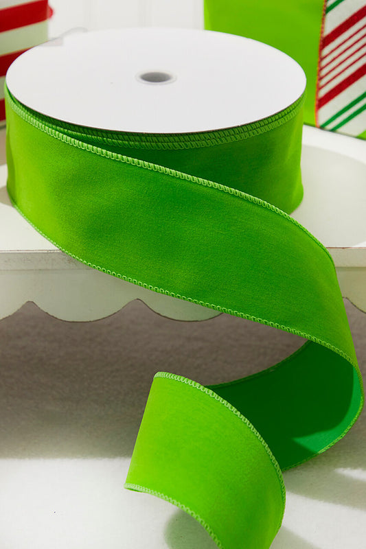 2.5" x 25 Yards Apple Green Velvet Wired Ribbon