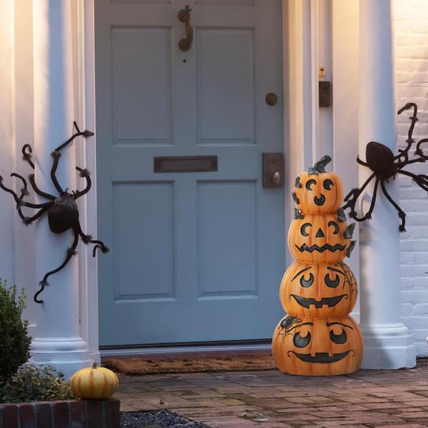 39 in. Stacked Jack-O-Lanterns | USA Decoration