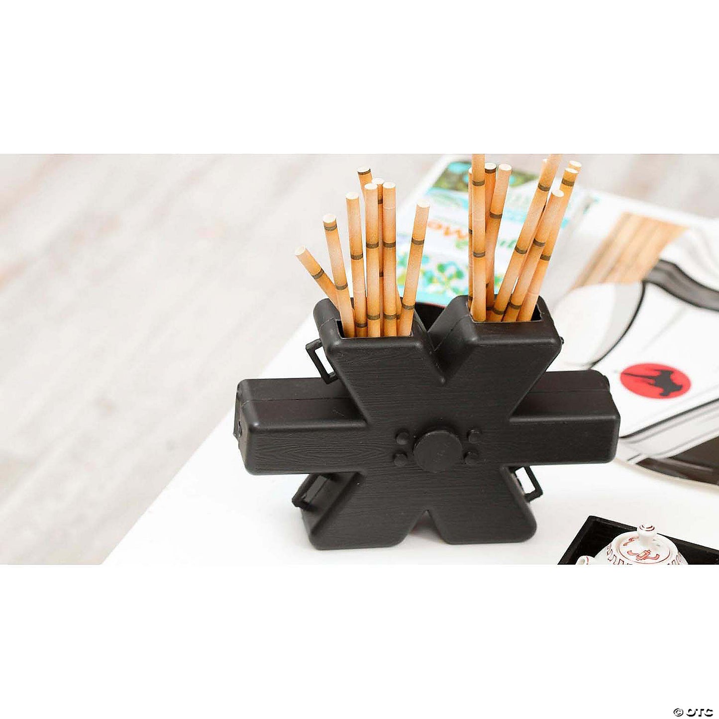 Ninja Swords, Daggers, Throwing Star and Backpack Plastic Playset | USA Decoration®