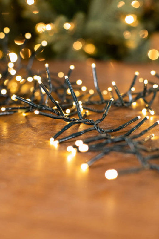 25 Foot Platinum Elite Cluster Lights 760L Warm White Black Cord
