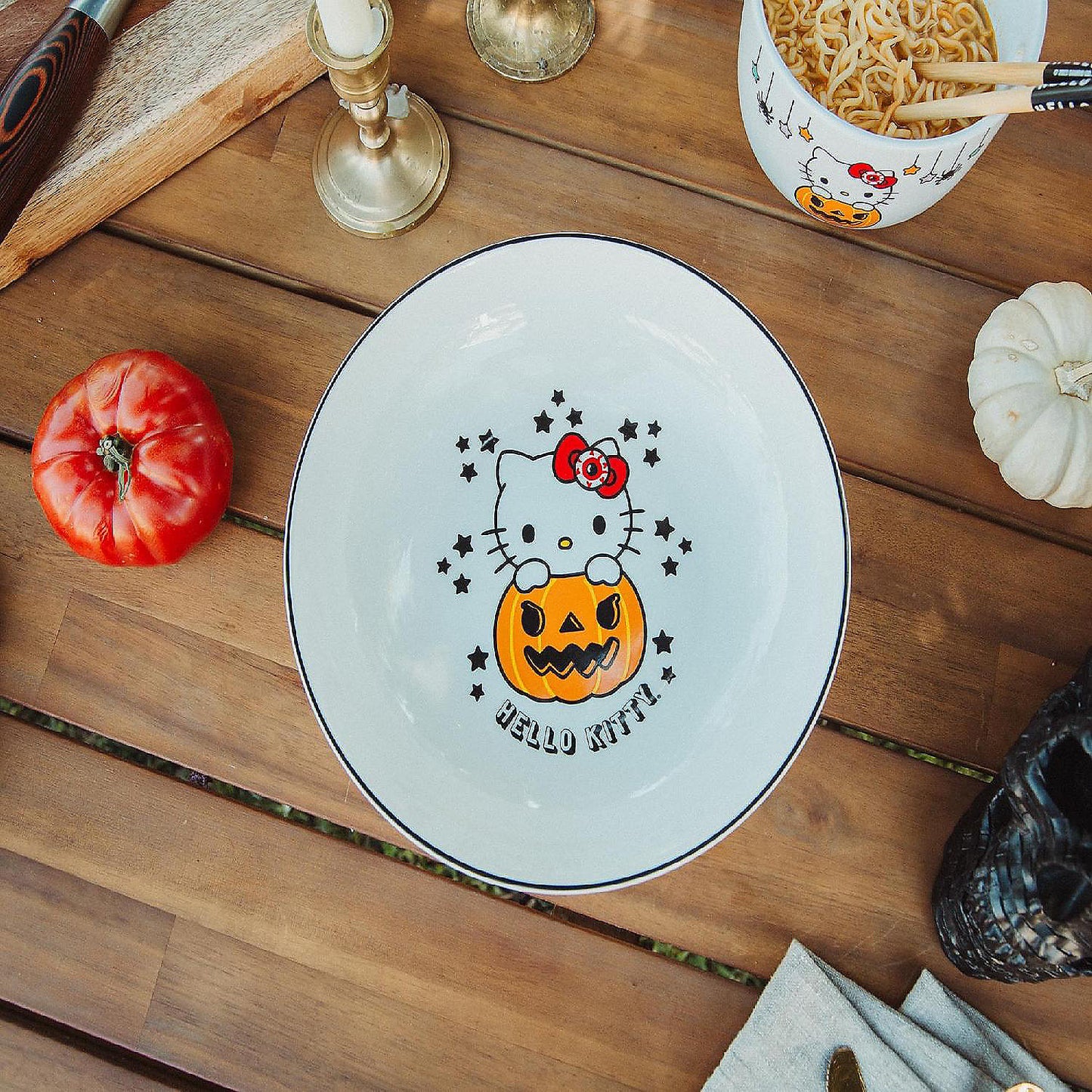 Sanrio Hello Kitty Pumpkin Boo 9-Inch Ceramic Coupe Dinner Bowl | USA Decoration®