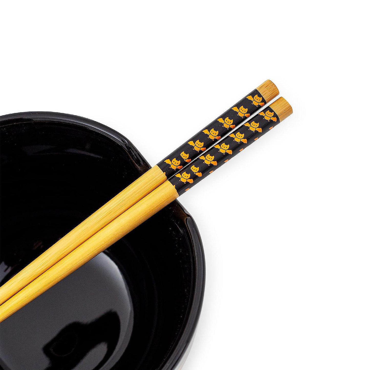 Sanrio Hello Kitty Pumpkins 20-Ounce Ramen Bowl and Chopstick Set | USA Decoration®