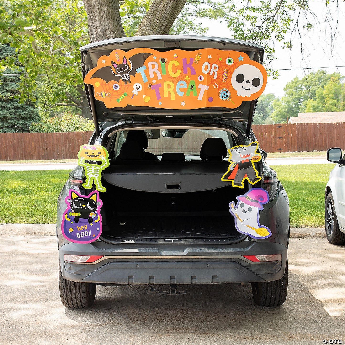 5 Piece(s): Value Boo Crew Trunk-or-Treat Cardstock Decorating Kit - 5 Pc. | USA Decoration®