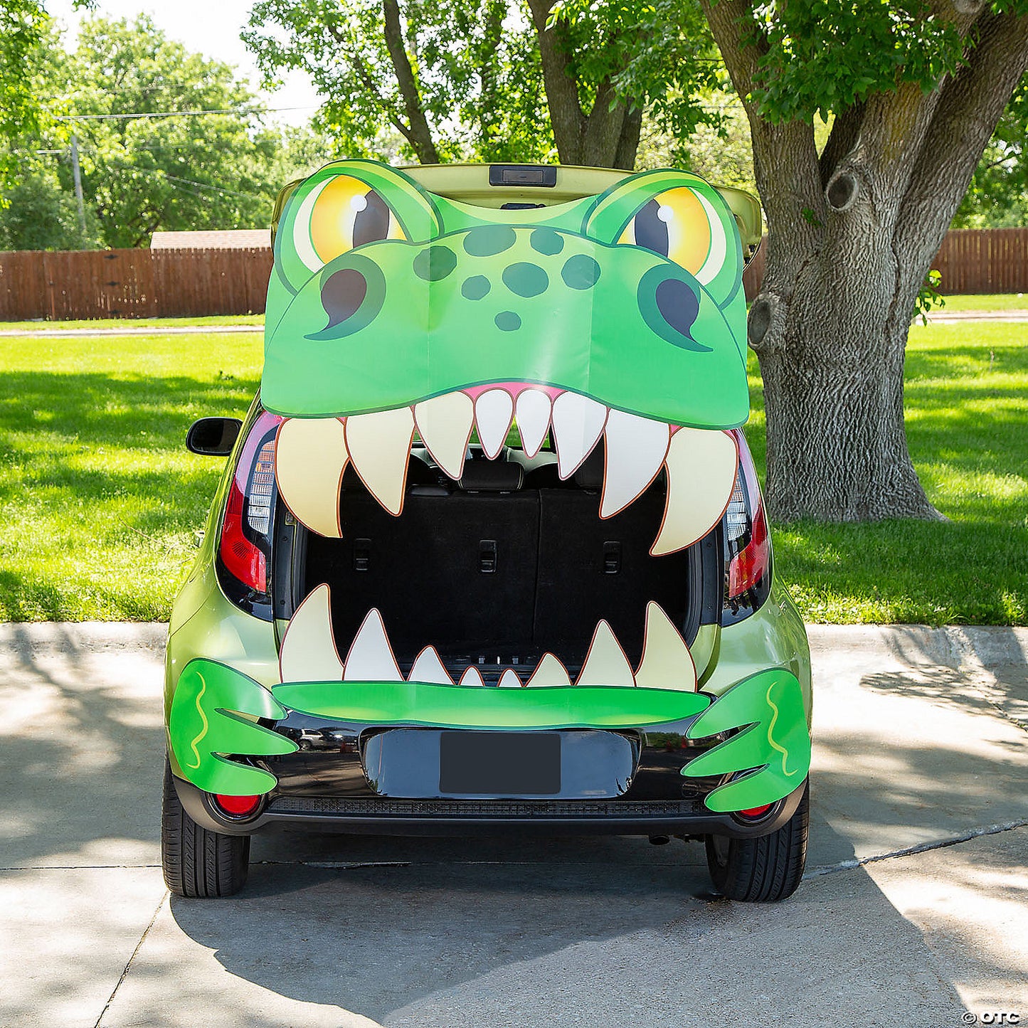 5 Piece(s): Value Dinosaur Trunk-or-Treat Decorating Kit - 5 Pc. | USA Decoration®