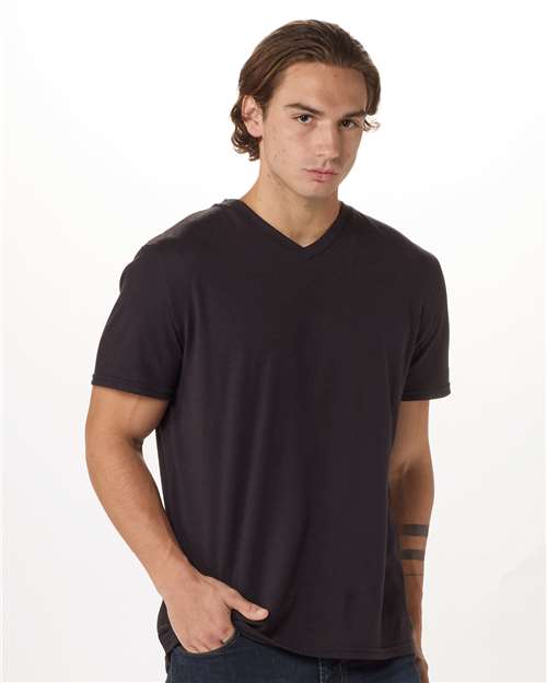 High V-Neck T-Shirt | USA Decoration