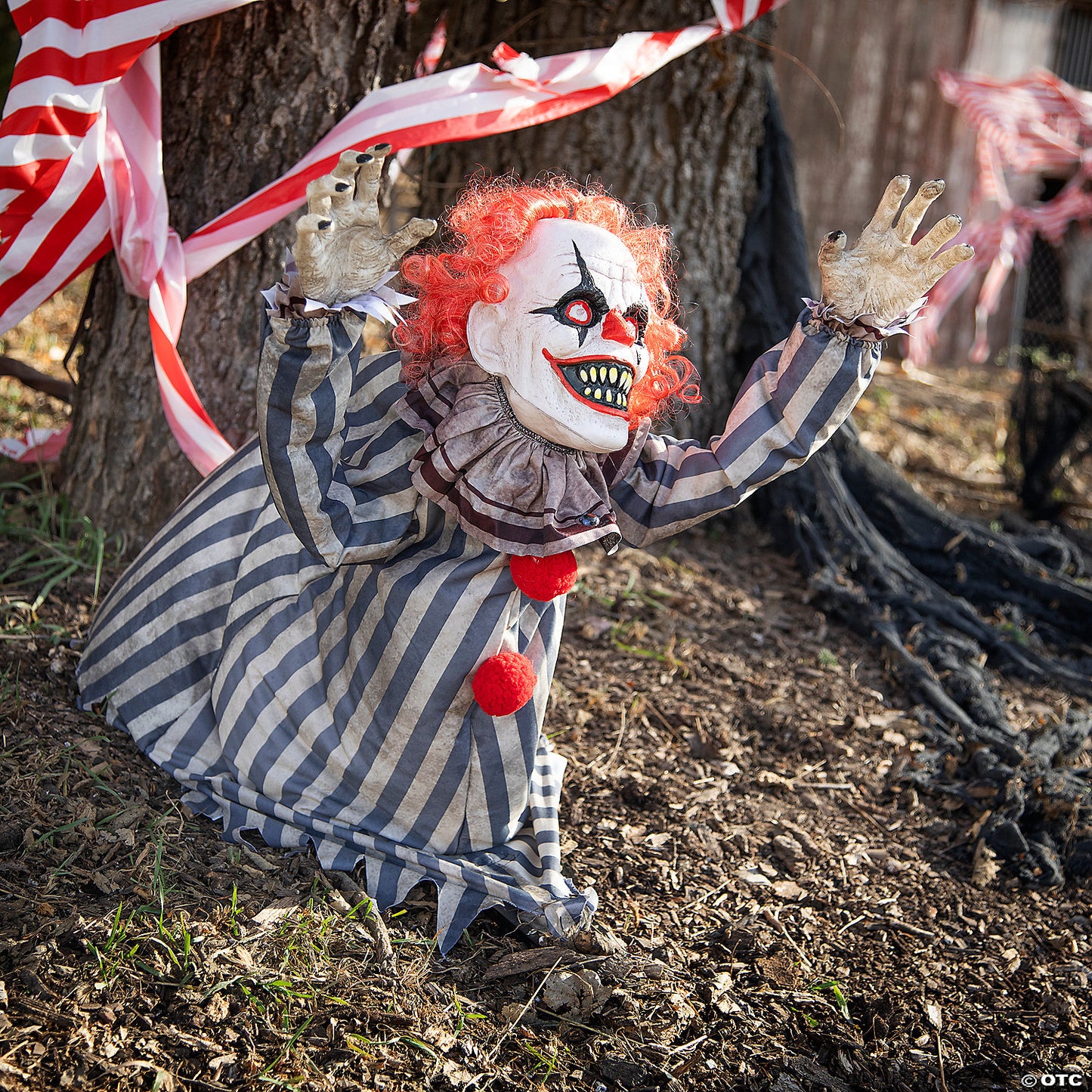 18" Animated Jumping Clown Halloween Decoration | USA Decoration®