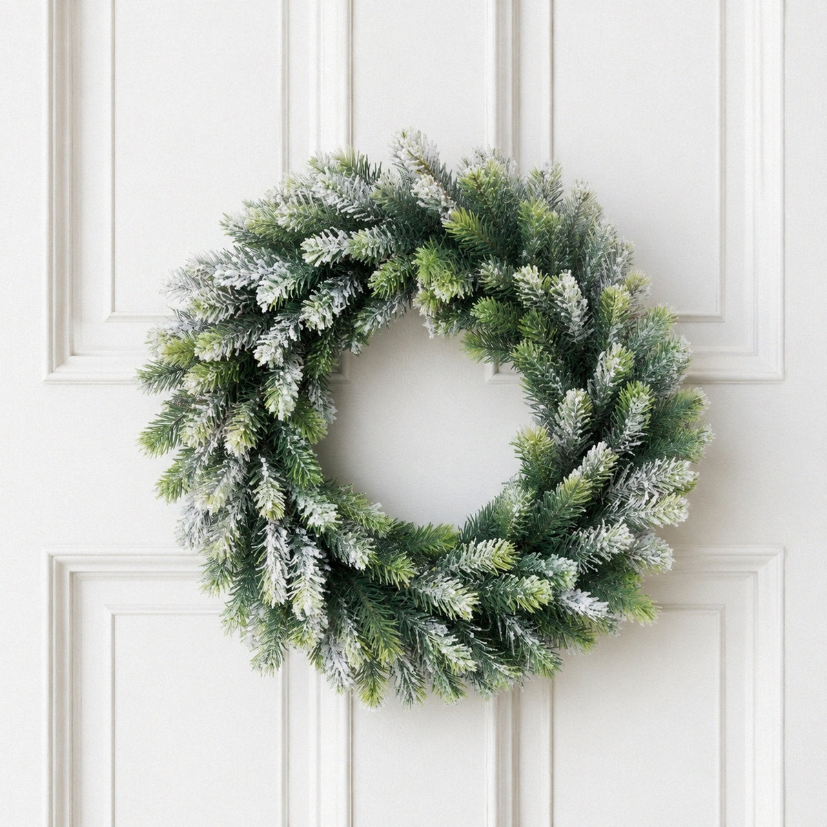 19.7 Inch Snow‑Flocked Artificial Pine Wreath, Winter Greenery Wreath for Front Door Wall Window Christmas Holiday Decor