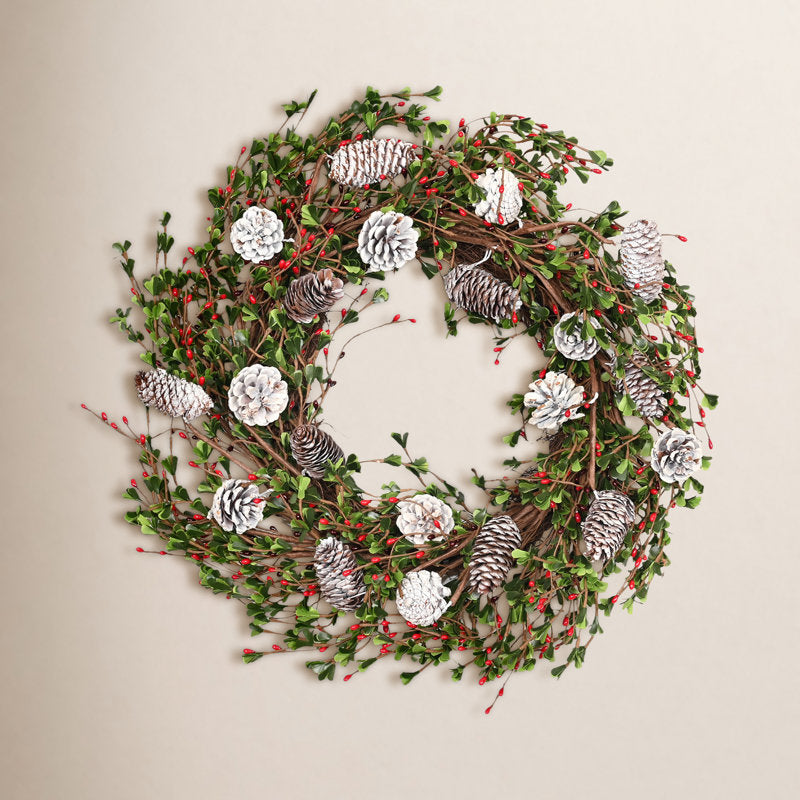 22" cedar Christmas wreath with pinecones