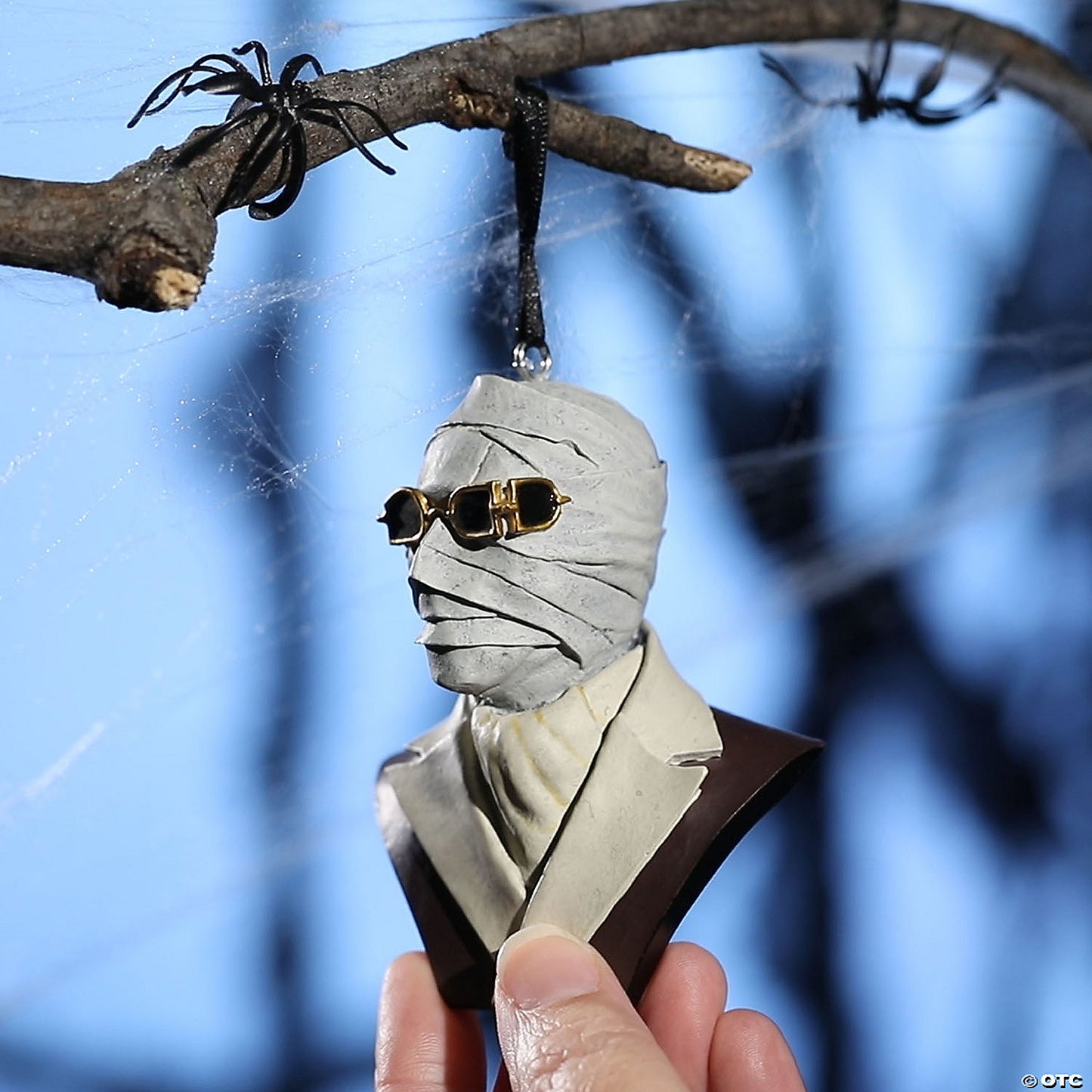 3 1/2" Universal Classic Monsters The Invisible Man™ Mini Bust Collectible Ornament | USA Decoration®