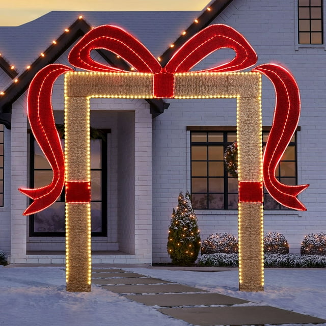 Member's Mark 10' Pre-Lit Gift Box Arch | USA Decoration®