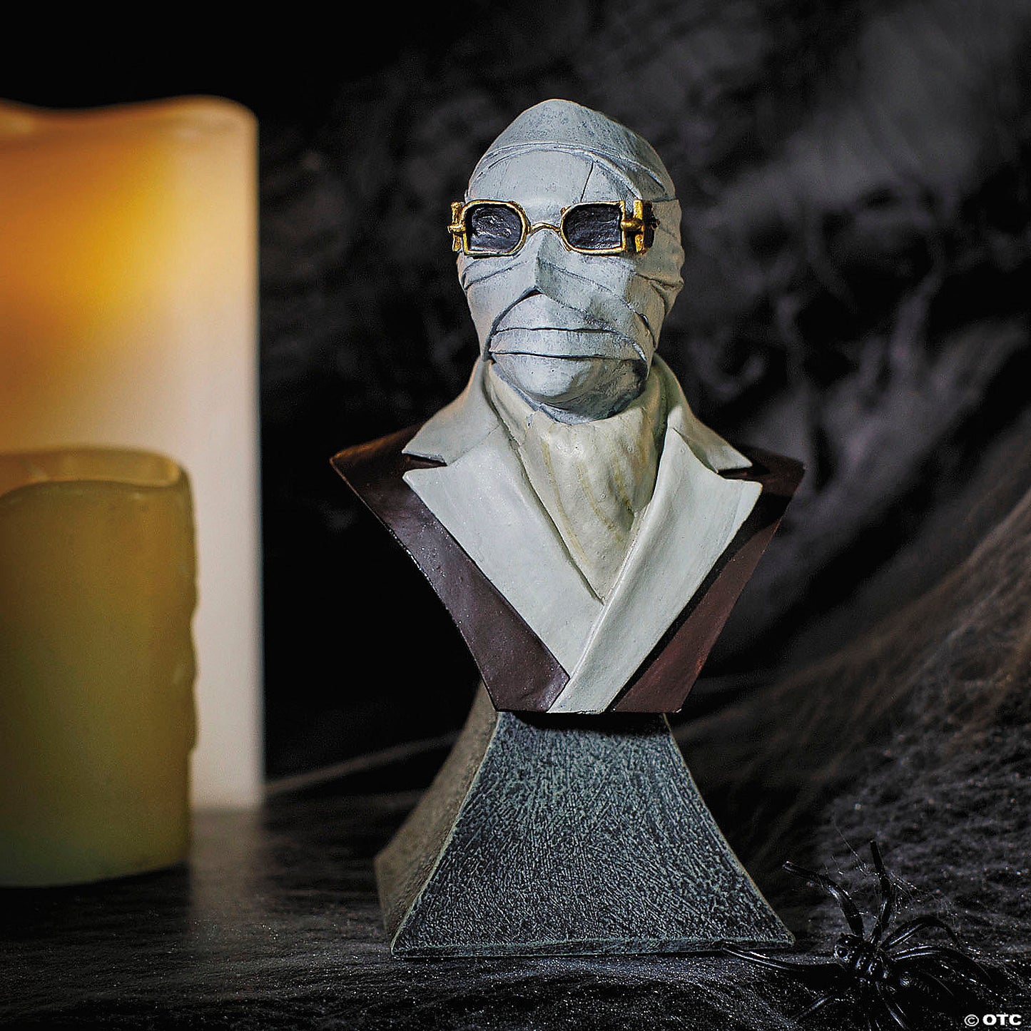 4 1/2" Universal Classic Monsters The Invisible Man™ Collectible Mini Bust Decoration | USA Decoration®