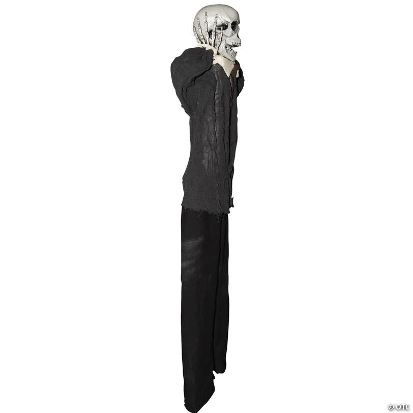 43" Hanging Skull Man Animated