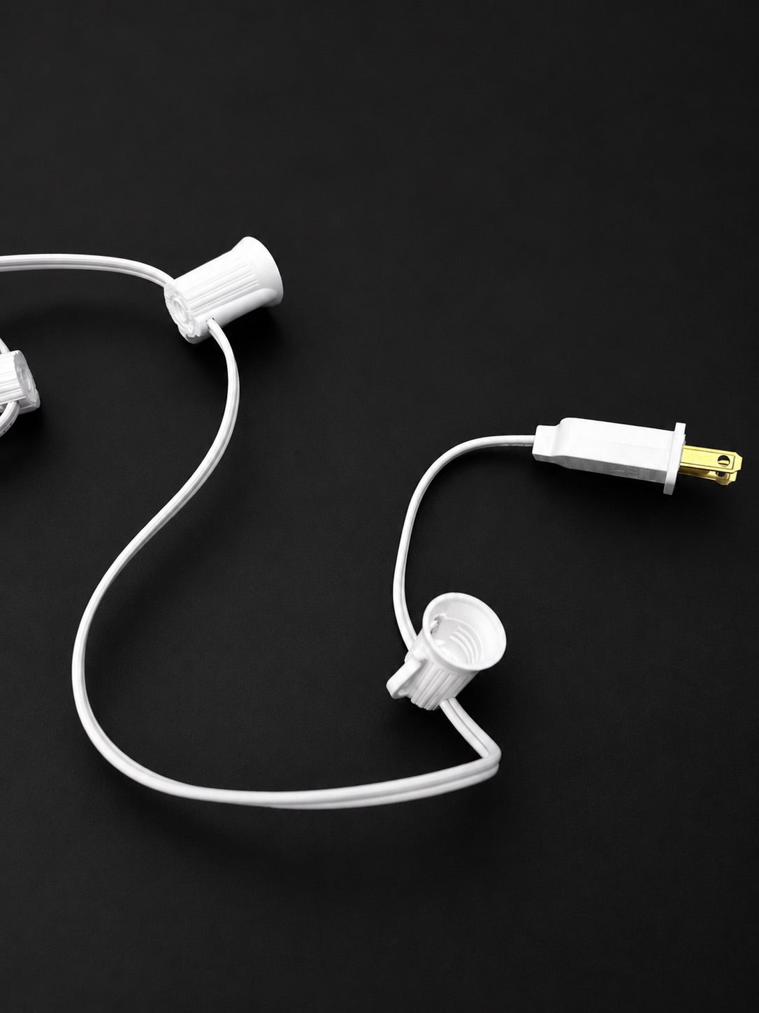 C9 Socket Cord White - 100' 12" Spacing