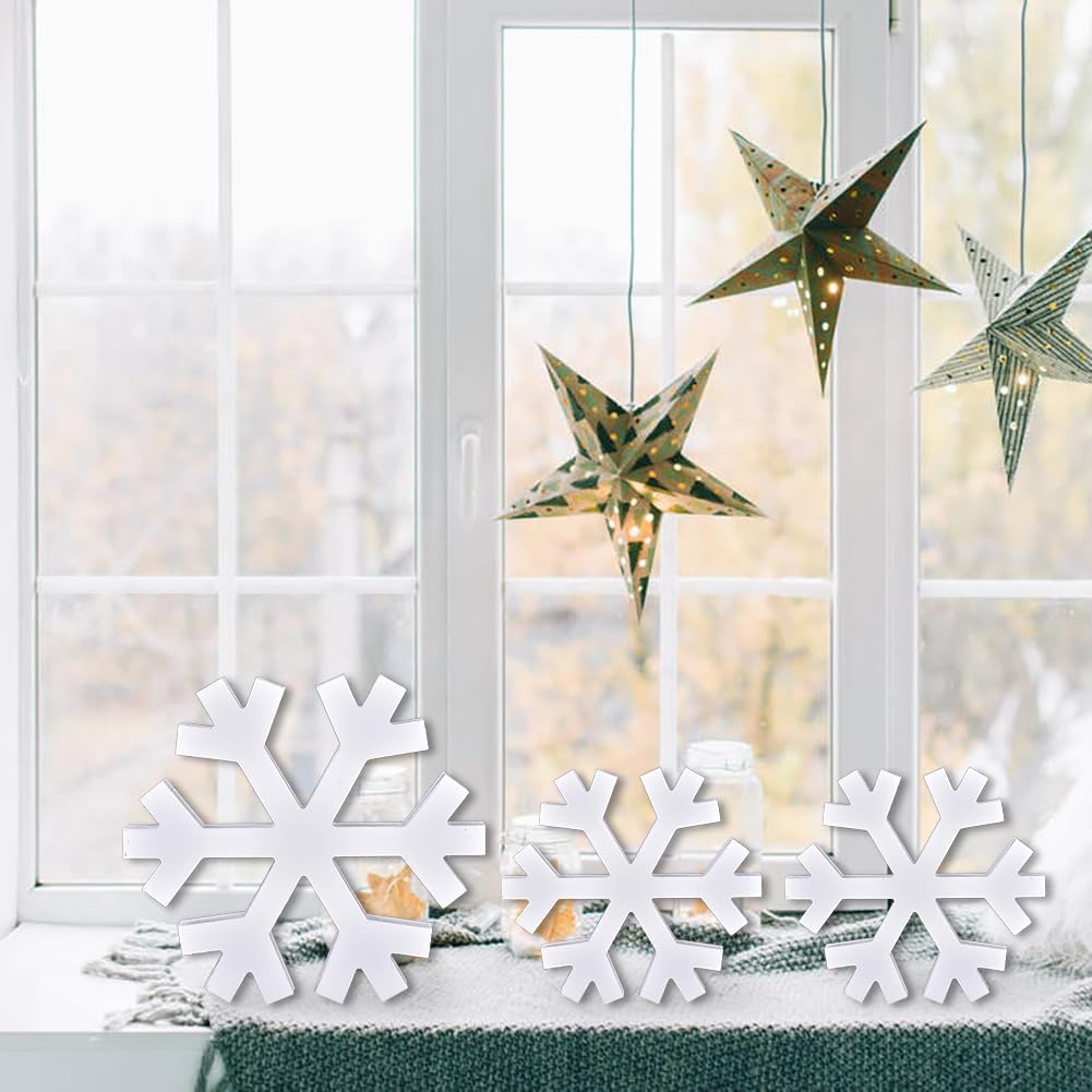 Winter Snowflake Decorations, 5PCS Christmas Decor White Standing Wooden Snowflakes Decoration Snow Flakes Ornament with 3 Different Size for Farmhouse Home Kitchen Office Living Room (5 PCS)