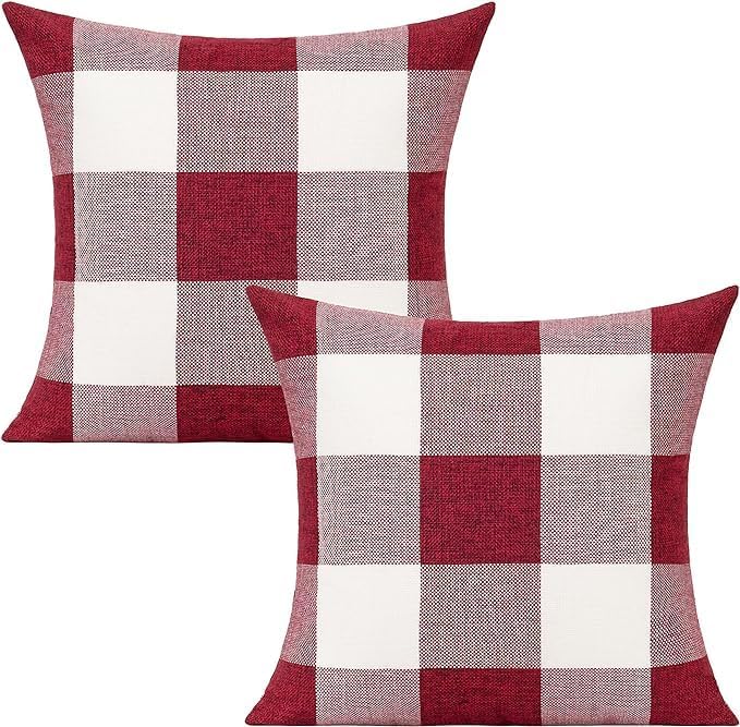 VAKADO Christmas Throw Pillow Covers 18x18 Set of 2 Red and White Buffalo Check Plaid Xmas Outdoor Valentine Holiday Farmhouse Decorative Cushion Cases Home DÃ©cor for Sofa Couch Bedroom