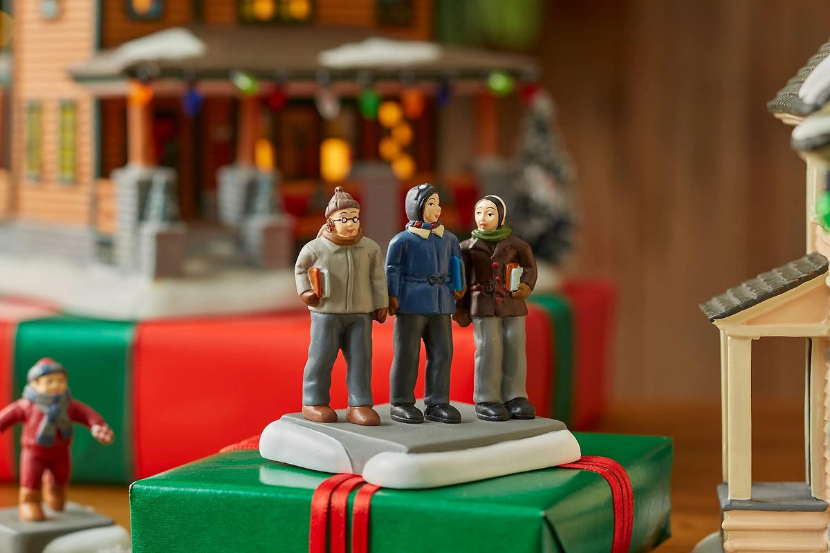 Department 56 a Christmas Story Village Accessories Cmon Guys Wait Up Figurine Set, 2.5 Inch, Multicolor
