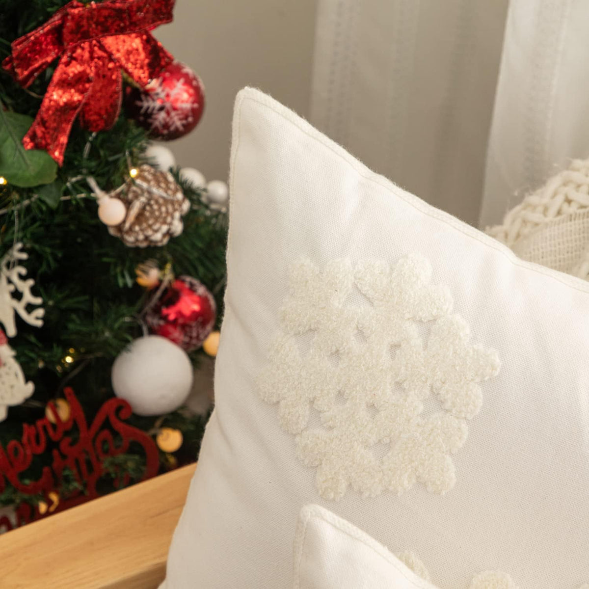 18x18,Cotton Christmas Blessing Throw Pillow Cover for Bed Sofa Cushion Car Snowflake Embroideried Pillowcases,1pair White