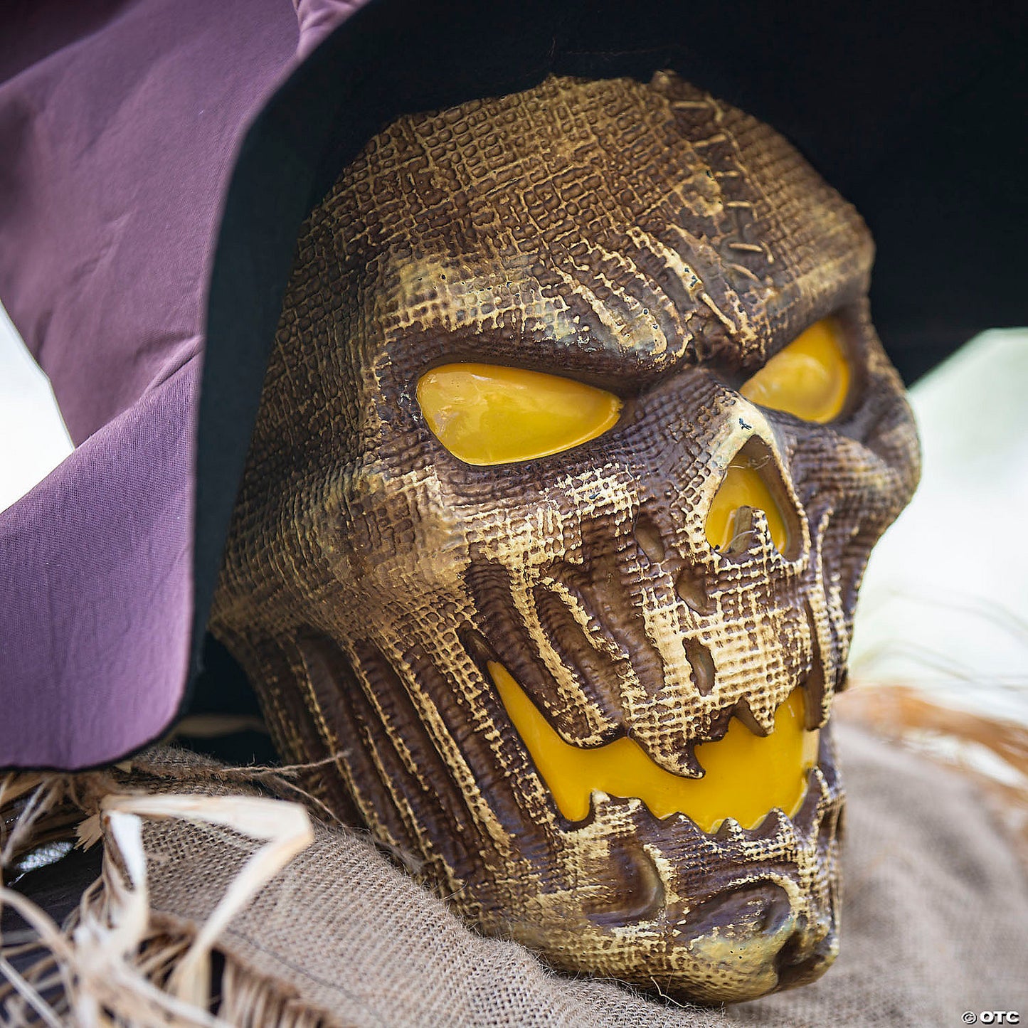 8 1/2 Ft. Animated Scarecrow Halloween Decoration | USA Decoration®