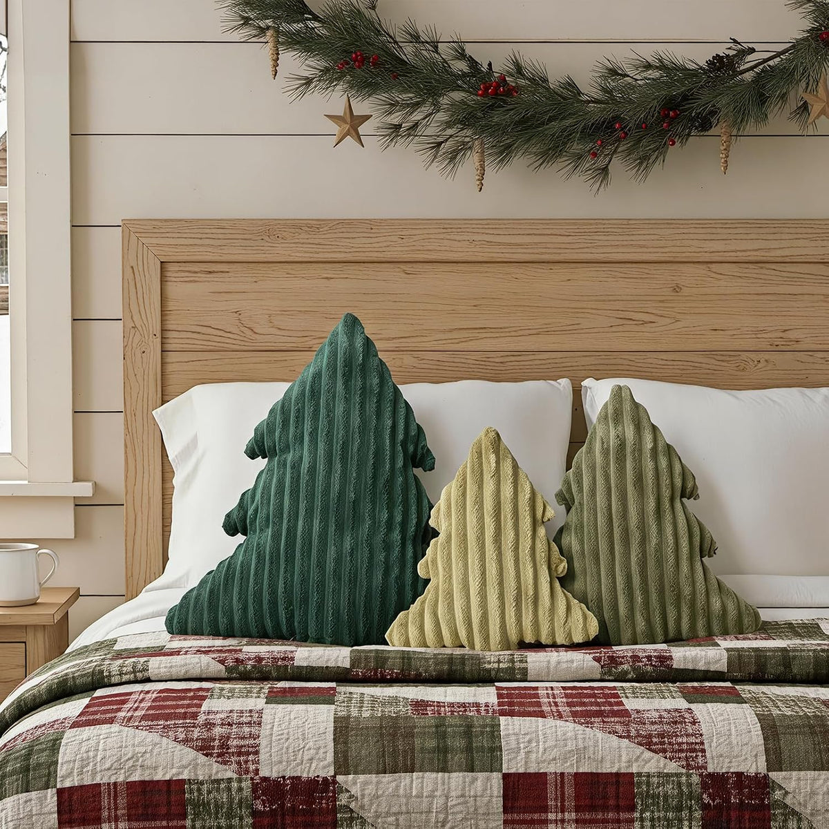 Christmas Decorations Plush Throw Pillows: Soft Green Velvet Christmas Tree Shaped Pillow, Cute Rustic Stuffed Cushion Xmas Decor Indoor for Kids Home Sofa Bed Couch Office Couch Living Room, Set of 3