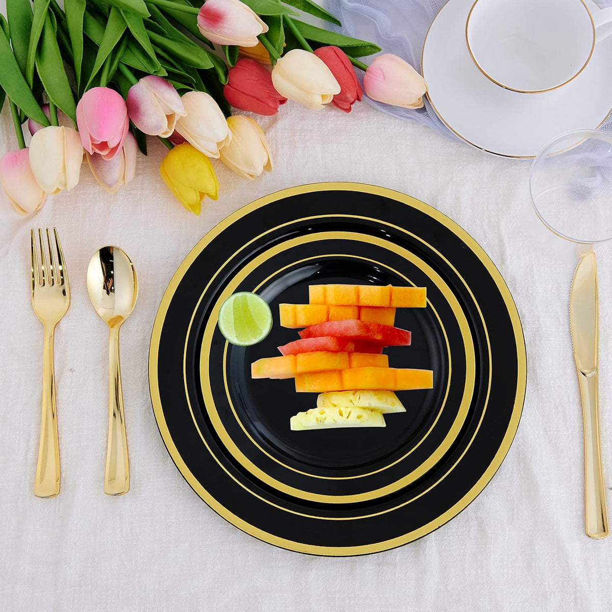 125 PCS Plastic Plates Set Gold Disposable Dinnerware Set for 25 Guests