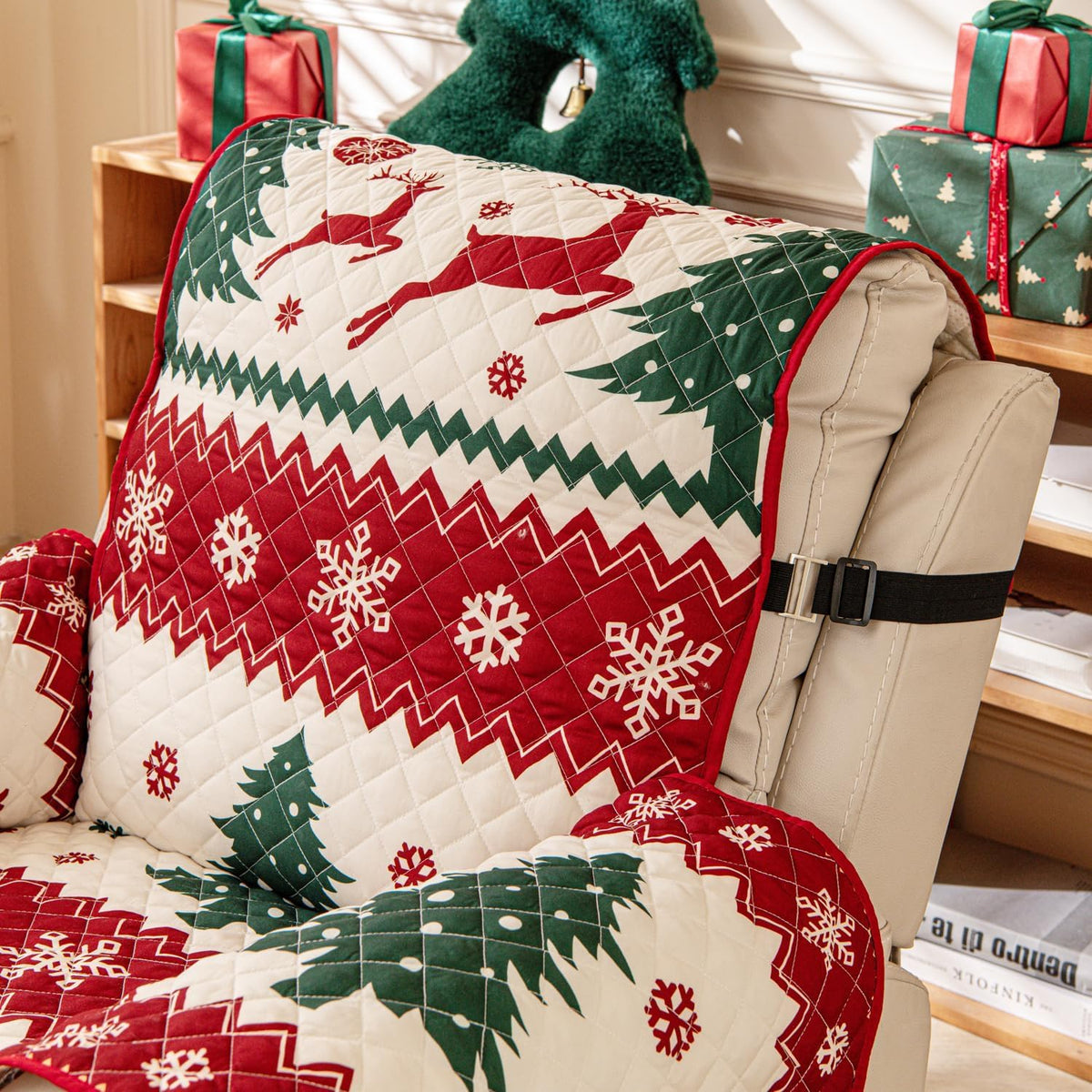 EVENHUG Christmas Sofa Cover for Festival Home Decorations Slipcover Furniture Protector Washable Couch Cover with Non Slip and Elastic Straps for Kids Pets Dogs (Recliner)
