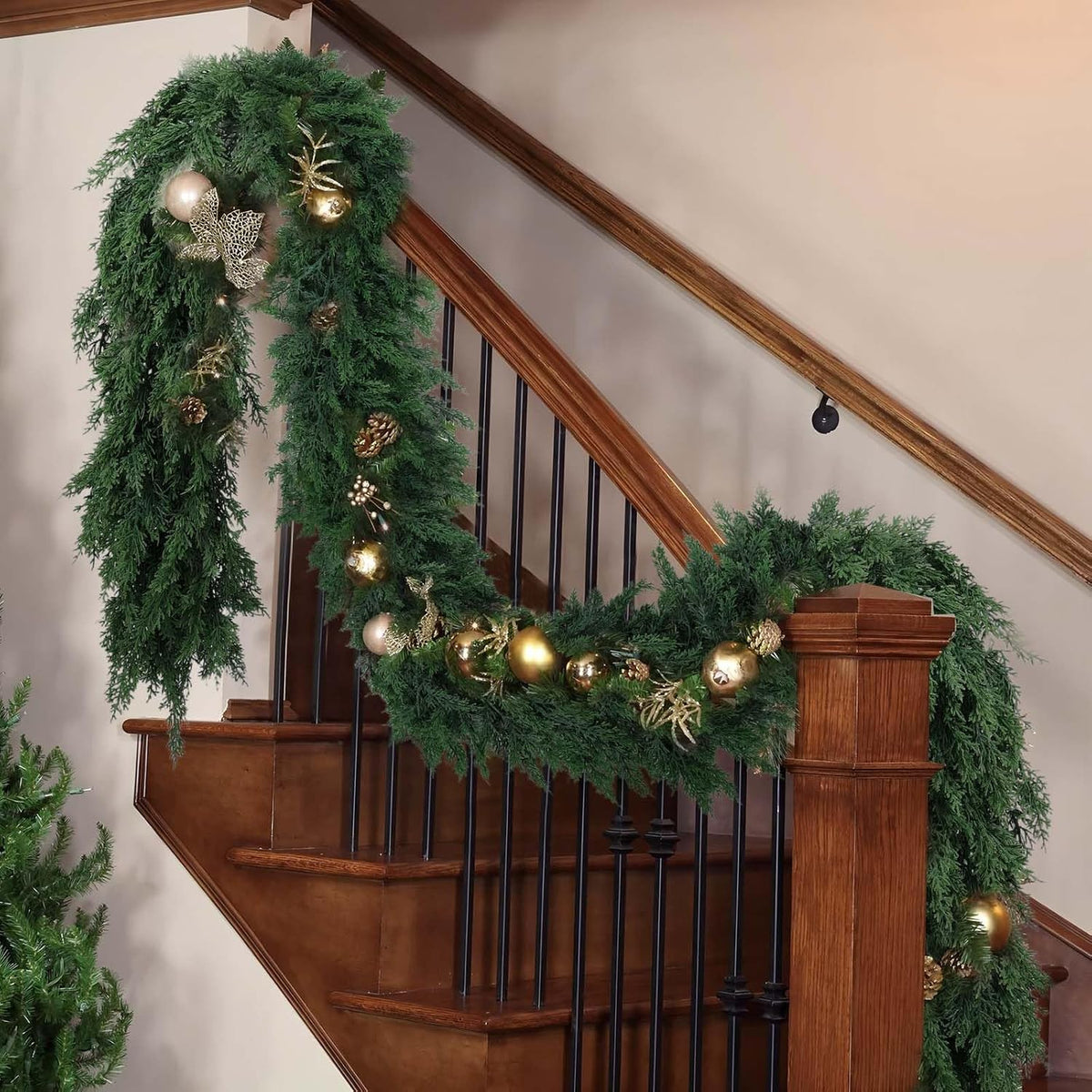 Hananona 9 FT Christmas Garland, Real Touch Cedar Garlands, 1 Pcs