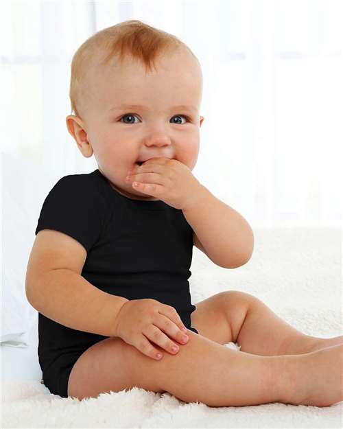 Baby Essential Bodysuit | USA Decoration