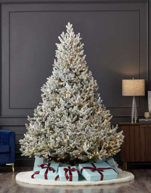 9 Foot Royal Oaks Flocked Christmas Tree with 880 Warm White LED Lights