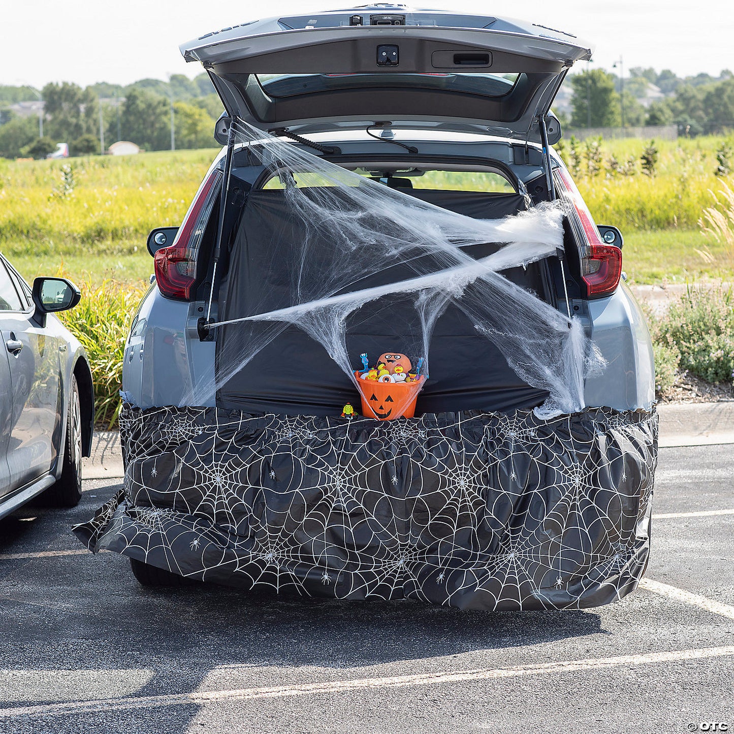 90" x 29" Trunk-or-Treat Black & White Spider Web Plastic Bumper Cover