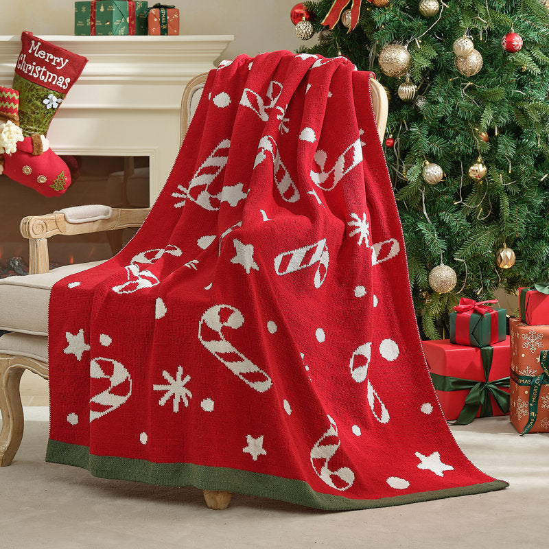 AmÃ©lie Home Chenille Knit Throw Blanket, Reversible Christmas Pattern, Holiday Decor Gift for Bed & Couch