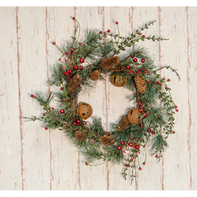 22" Christmas wreath with berries